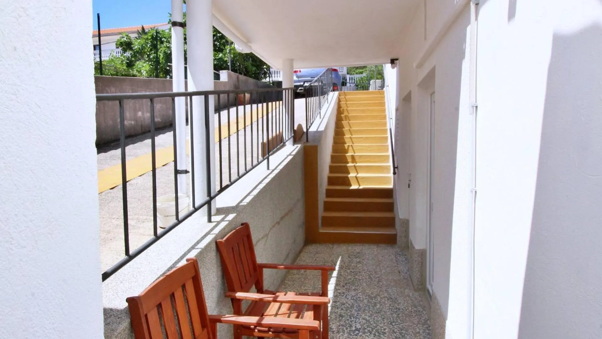 Apartment Renata Silo  3*, Silo (Krk) Croatia