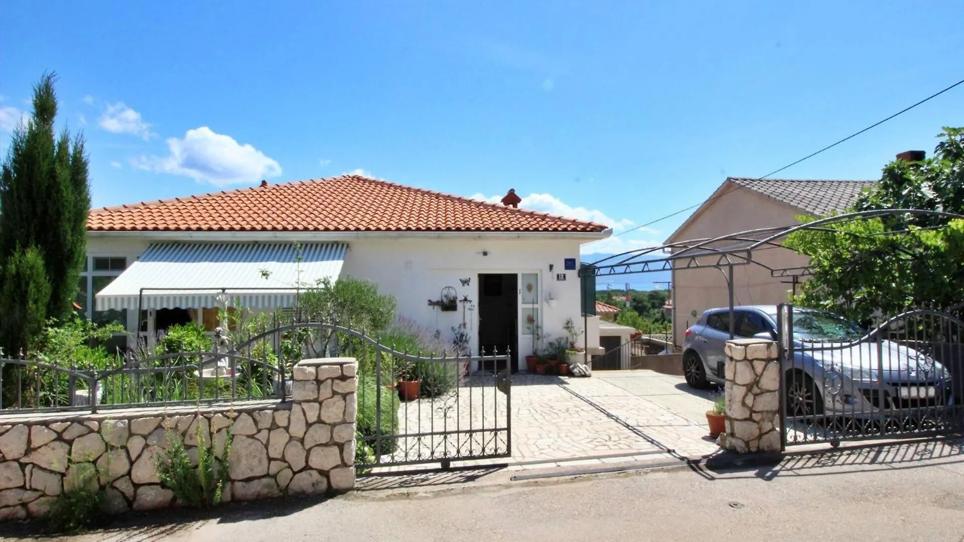 Apartment Renata Silo  Guest house Silo (Krk)